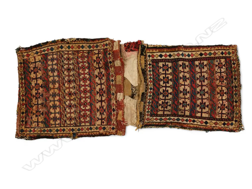 Caucasian Iran saddle bag, Image 1++